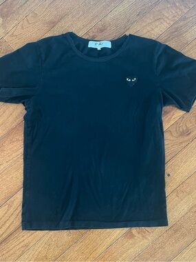 Comme des Garçons PLAY Black on Black Heart Logo T-shirt Men’s M